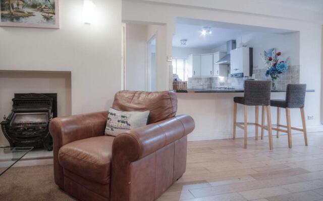 Sea Breeze Apt 3 - 2 Bedroom - Horton Beech