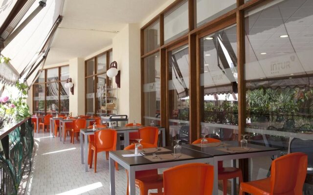 Intelier Orange Hotel