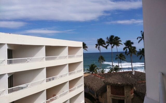 Albatros Club Resort