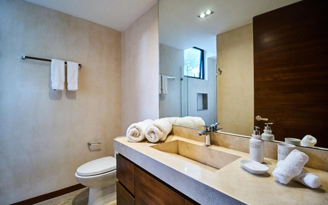 Luxury 3 Bedroom Retreat & Private Pool in Aldea Zama