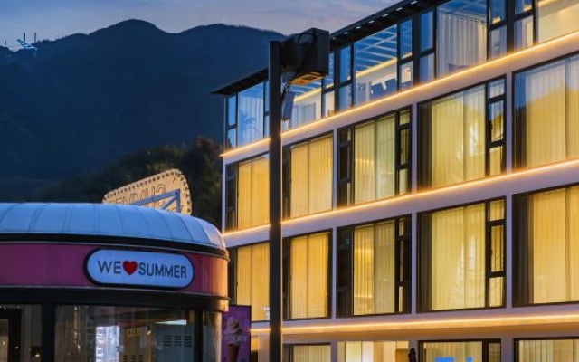 180° Lakeview Mountain Luxury Resort VILLA (Cloud Grassland Panda Adventure Park Store) – Exterior – Huzhou