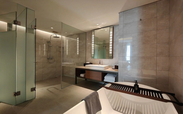 Ra Suites Simatupang