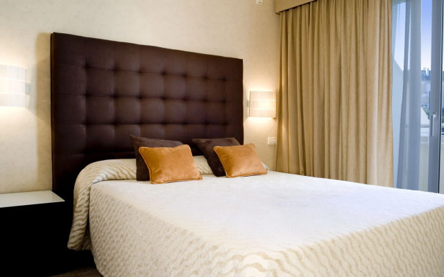 Elviria Hills Living