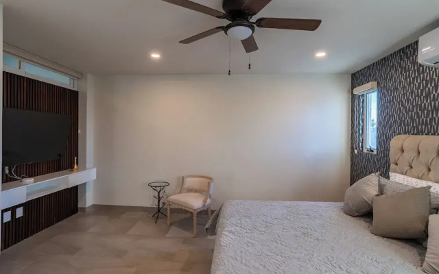 Baja Mar Apartments