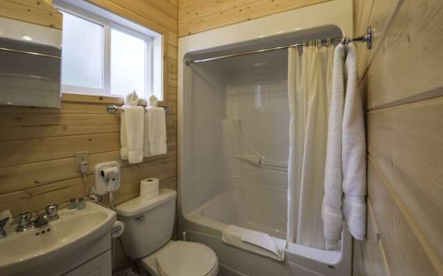 Northern Rockies Lodge