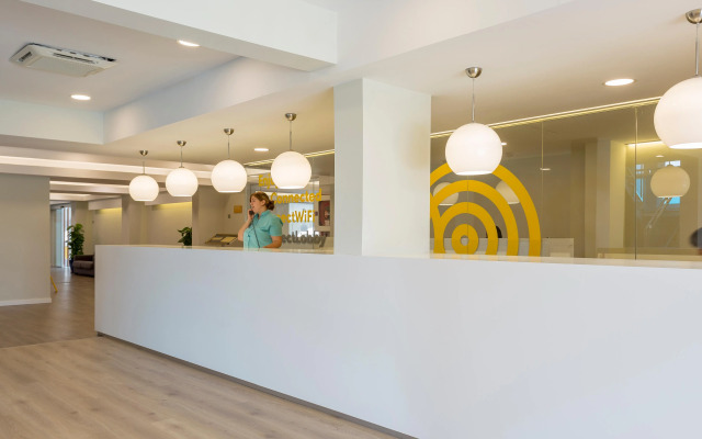 Globales Los Delfines Hotel & Apartments