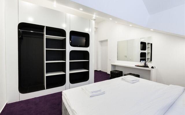 Sleepbox Hotel