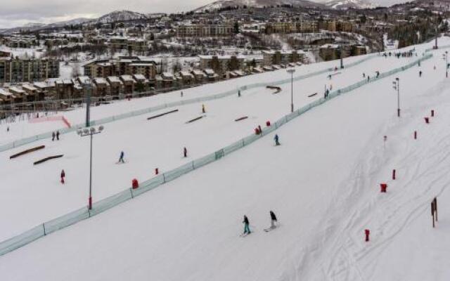 Edgemont 2701 - Luxury Ski-in Ski-out Condo