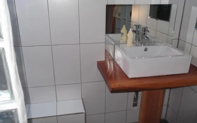 Le Mas De La Siffleuse