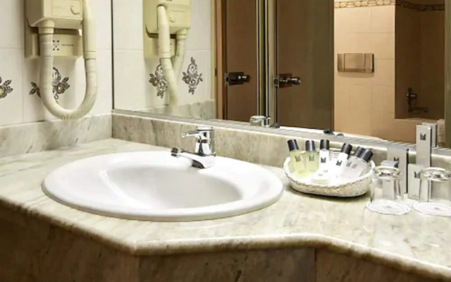 Millennium Hotel Paris Charles de Gaulle
