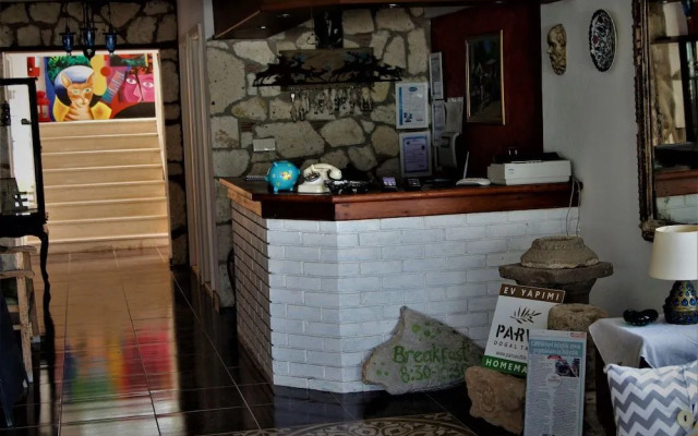 Parva Port Otel