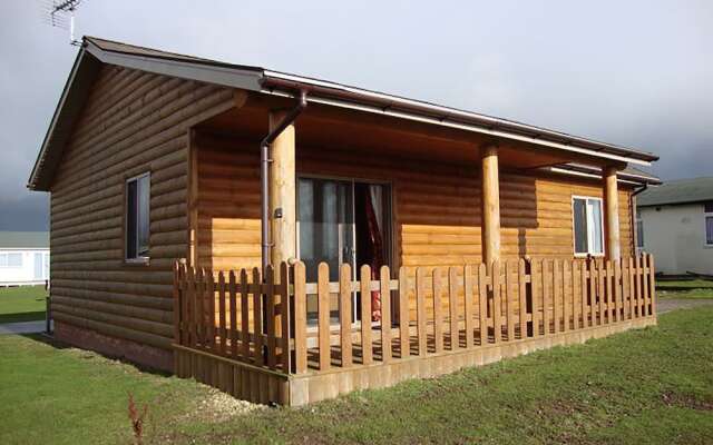 Seagulls Log Cabin