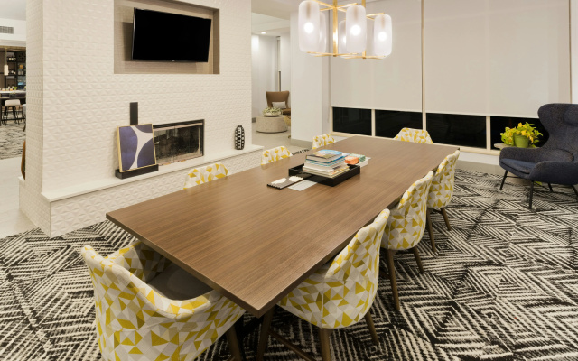 Hilton Garden Inn Birmingham/Lakeshore Drive