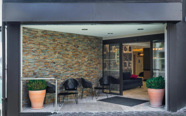Hotel National