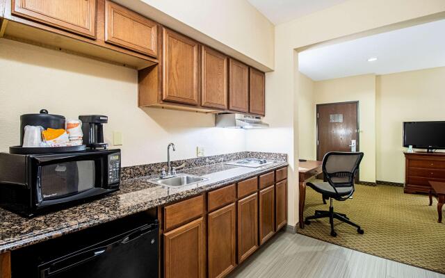 Quality Inn & Suites