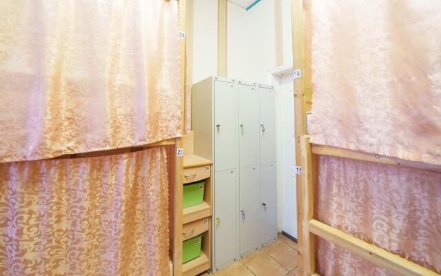 Maks Hostel