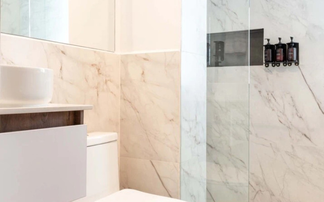 w Stunning 3BR With Terrace in Laureles