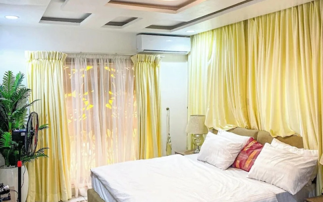Phi Apartment