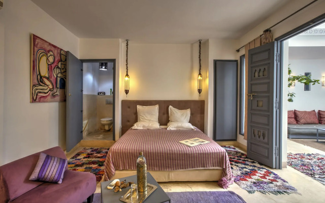 Riad Awa