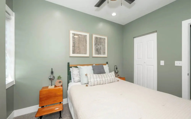 The Baymiller Row - For 6!