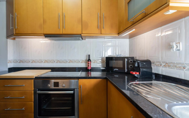 Lovely & Cozy House - Prime Location