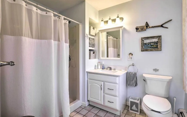 Westerly Vacation Home: Town Beach Access