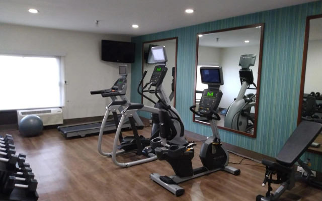 Holiday Inn Express Hotel & Suites Albuquerque Midtown by IHG