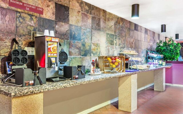 High Country Motor Lodge – Near NAU/Downtown