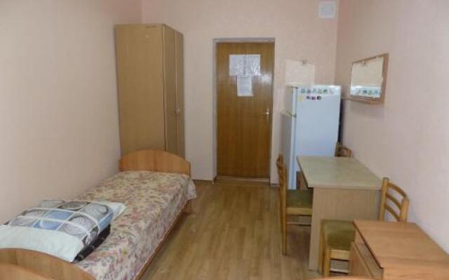 Hostel Rubanovka 98