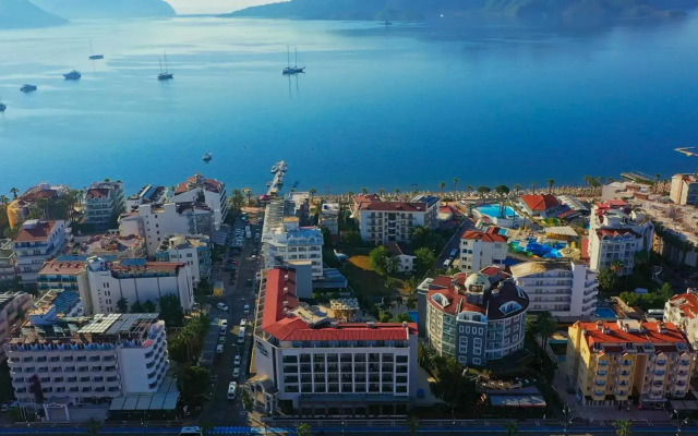 Julian Marmaris
