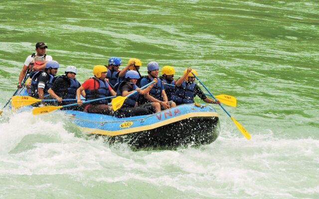 Aloha On The Ganges, Rishikesh