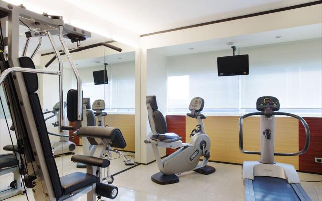 Отель NH Venezia Laguna Palace