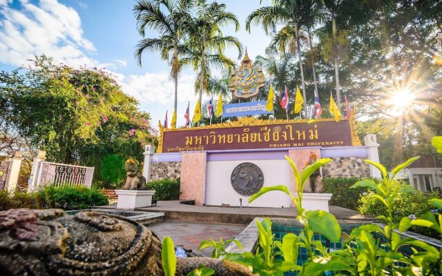 Lucky House Phra Sing Chiangmai - Hostel