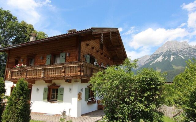 Charming Chalet in Ellmau Near Skiwelt Ski Area