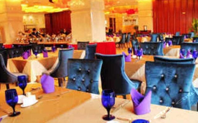 Huifeng Holiday Hotel