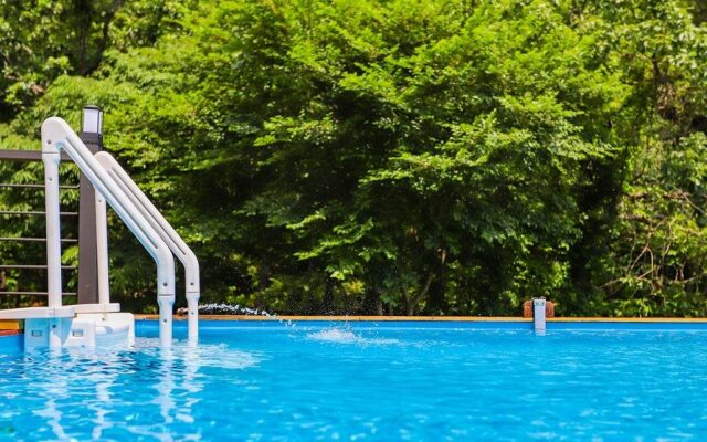 Penatess Pool Villa
