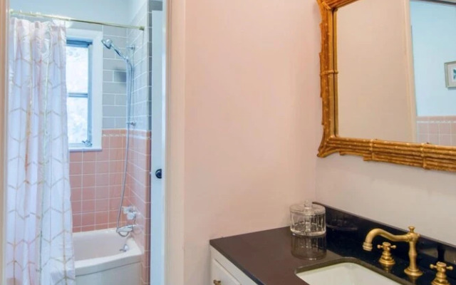 The Saunders Retreat