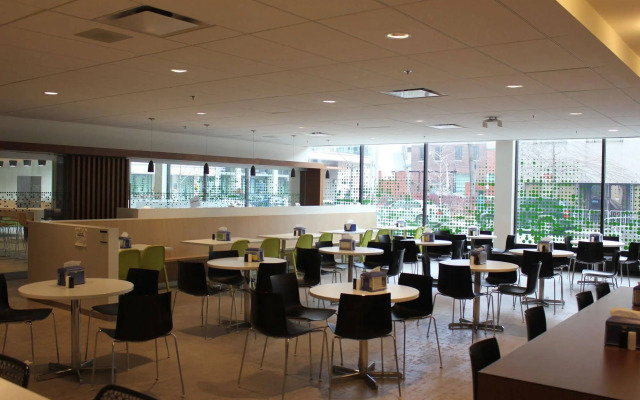 Chestnut Residence - Campus Accommodation