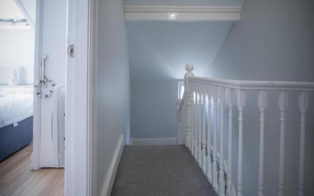 Langland Road - 2 Bedroom Town House - Mumbles
