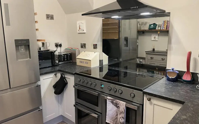 Seaside-scarborough-wifi-parking-petsok-sleeps-7/8