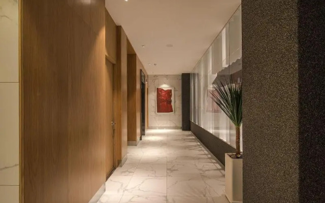 Blo By Blo Hotel