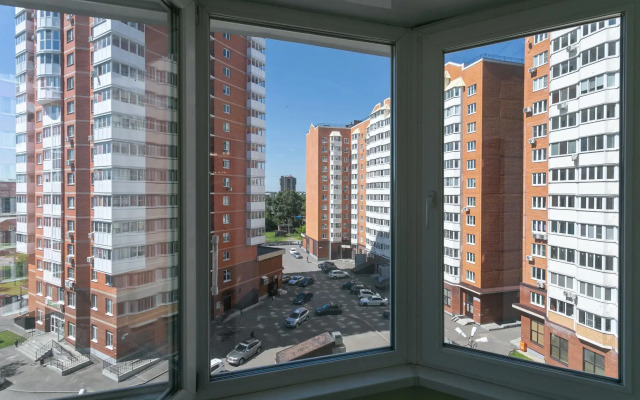 Apartments on Voroshilov street 143B building 2