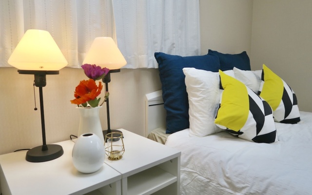 Tsuruhashi Guest House Tamatsu – Guest Rooms – Osaka