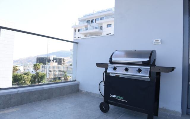 Nino Sky Penthouse