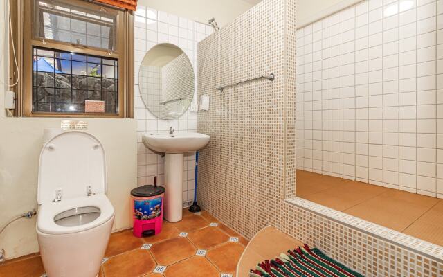 Viewbor Villa - Pattaya Holiday House Walking Street