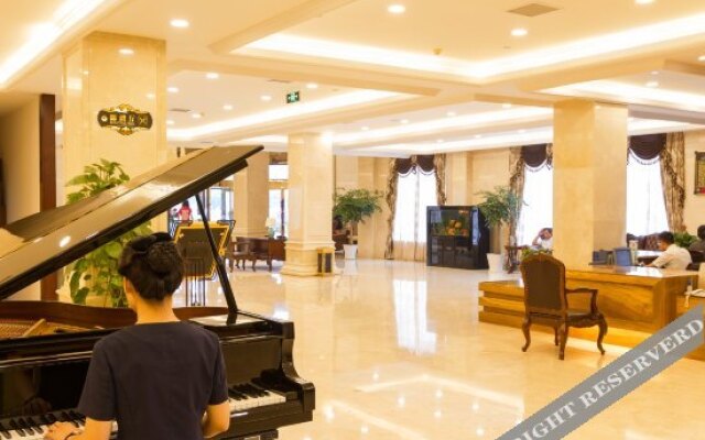 Zhonghui Hotel