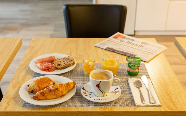 Brit Hotel Rouen Barentin