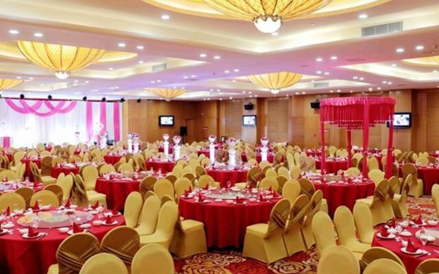 The Grand Plaza Hotel