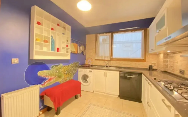 Missafir Flat With Bosphorus View in Kuzguncuk