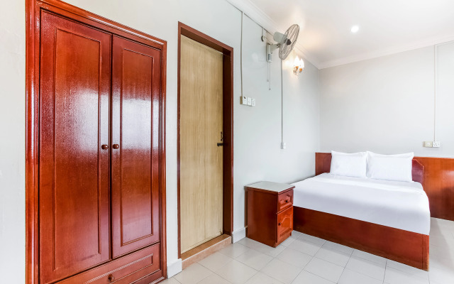Hotel Dinar by OYO Rooms